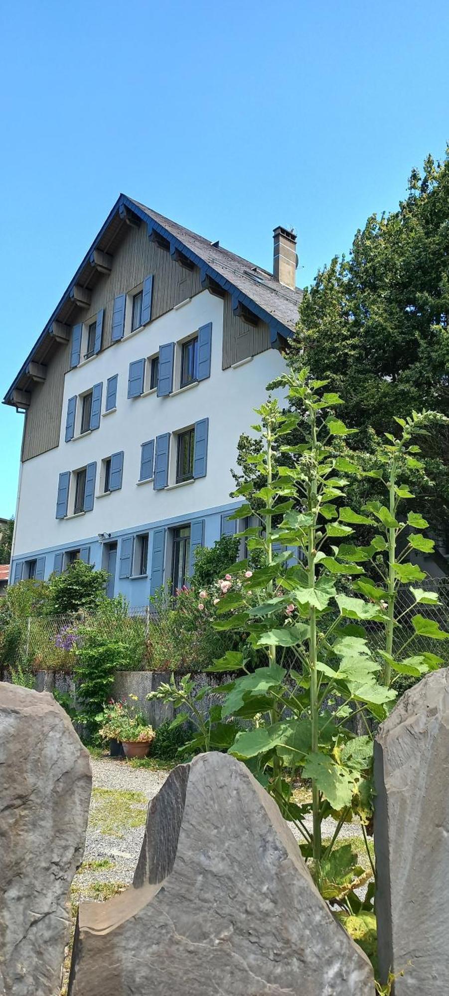 לוז-סן-סובר Chalet Du Doumet - Appart Luz Centre - Parking Et Garage Individuel Ferme - Draps Et Serviettes Inclus מראה חיצוני תמונה