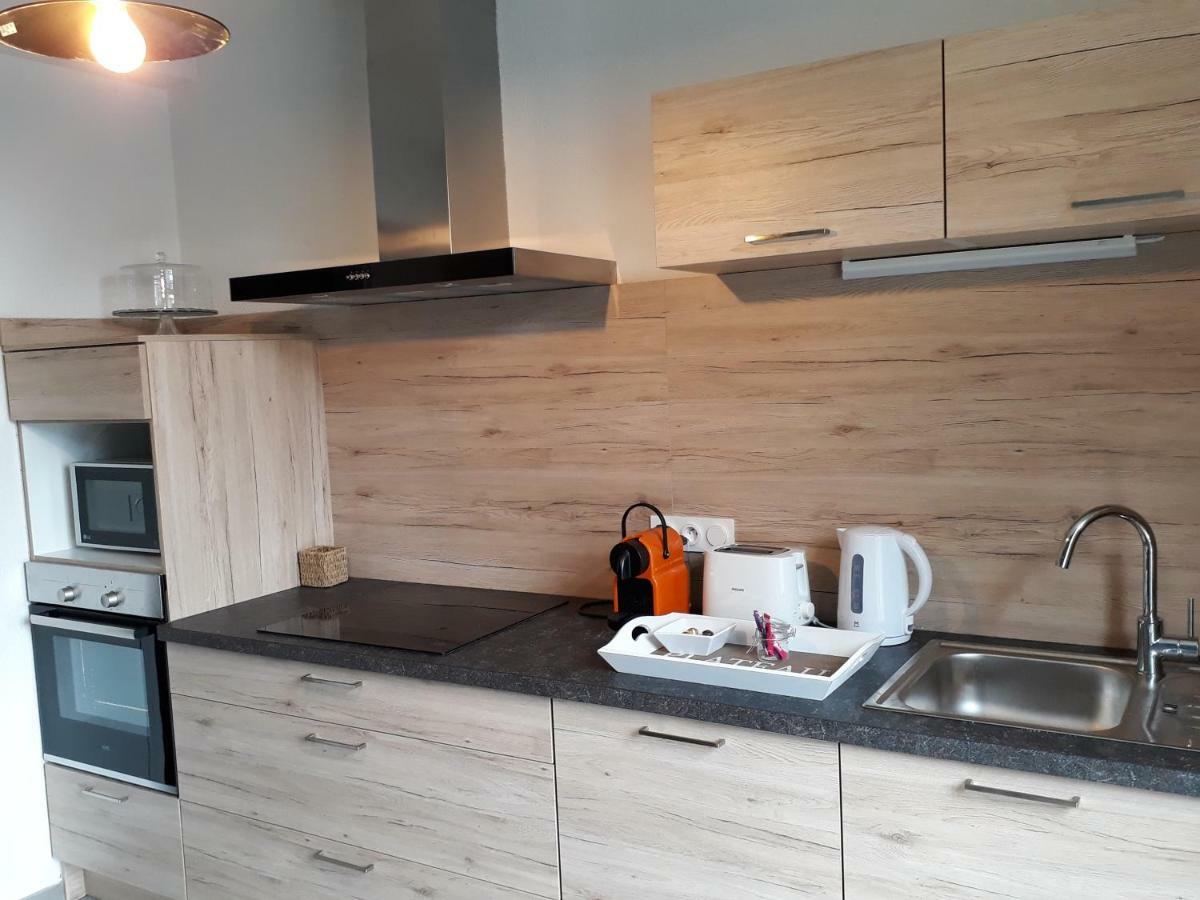 לוז-סן-סובר Chalet Du Doumet - Appart Luz Centre - Parking Et Garage Individuel Ferme - Draps Et Serviettes Inclus מראה חיצוני תמונה