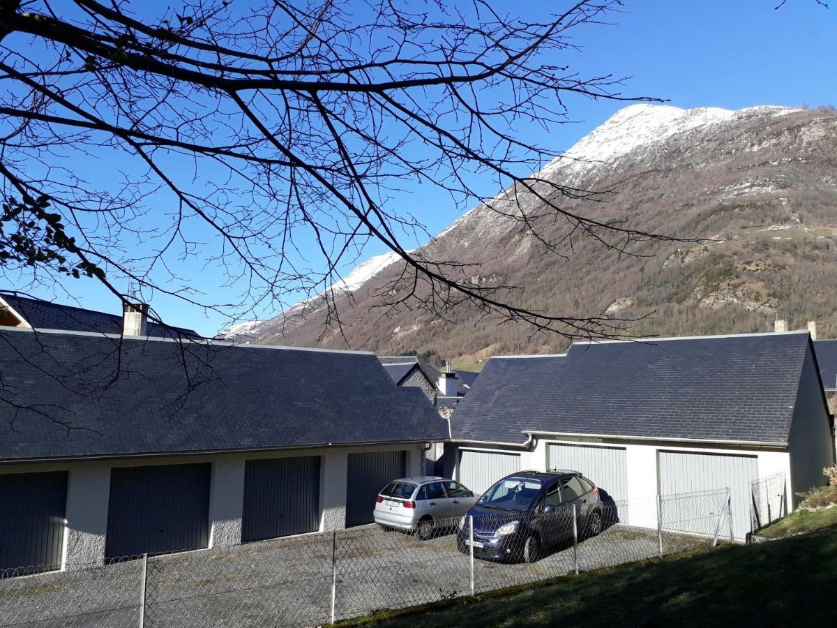 לוז-סן-סובר Chalet Du Doumet - Appart Luz Centre - Parking Et Garage Individuel Ferme - Draps Et Serviettes Inclus מראה חיצוני תמונה