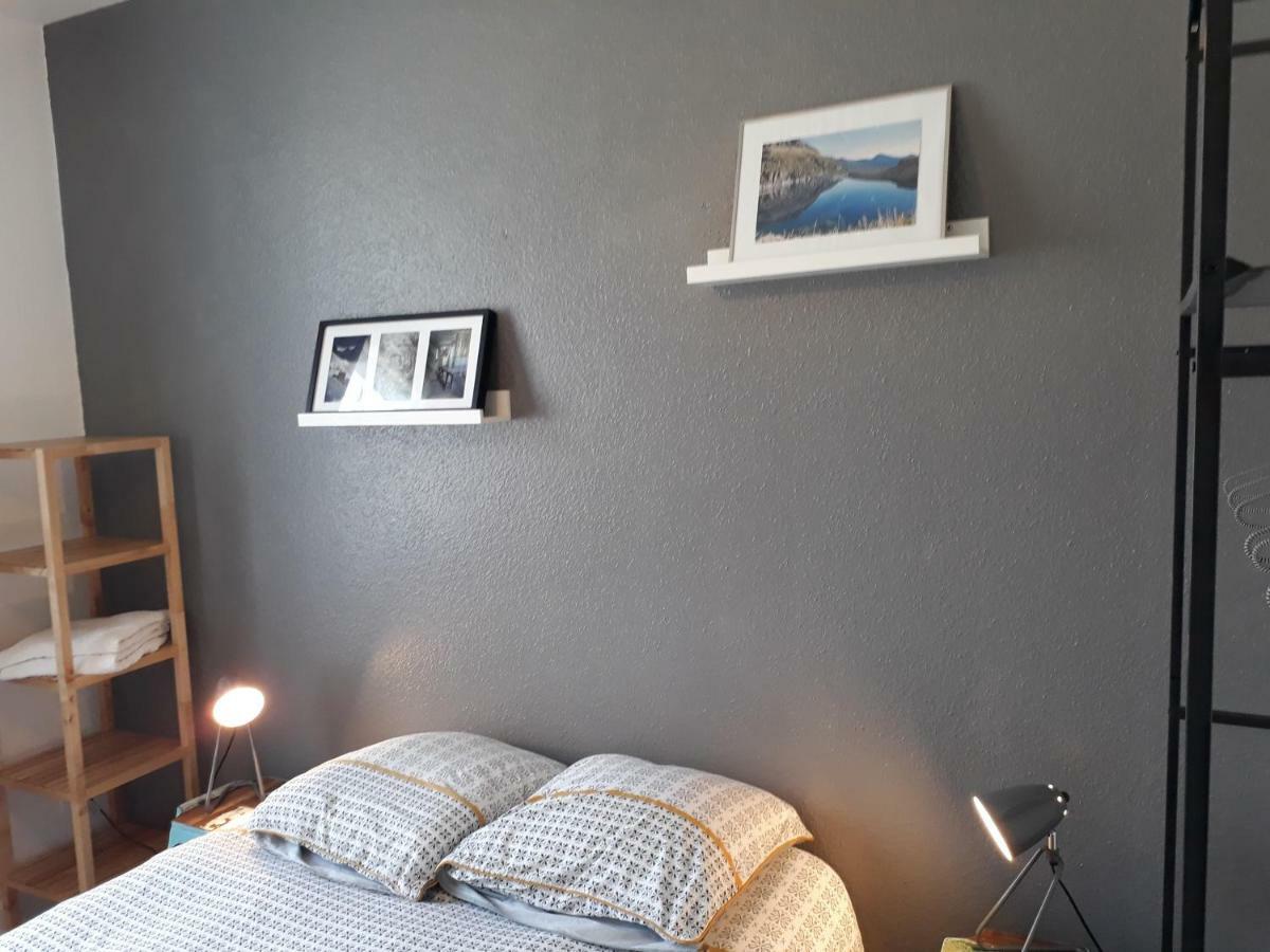 לוז-סן-סובר Chalet Du Doumet - Appart Luz Centre - Parking Et Garage Individuel Ferme - Draps Et Serviettes Inclus מראה חיצוני תמונה